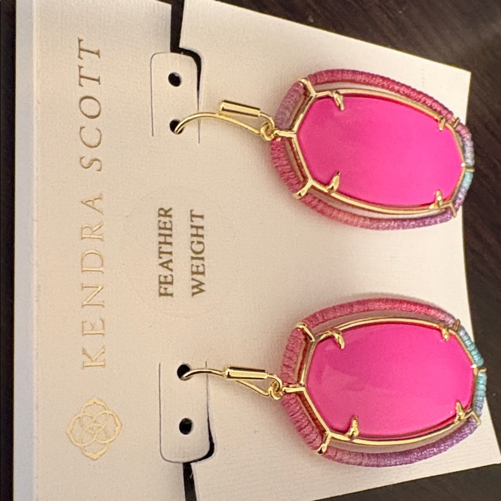 NWT [Kendra Scott] Elle Threaded Gold Drop Dangle Earrings in Hot Pink Mix - Picture 7 of 8